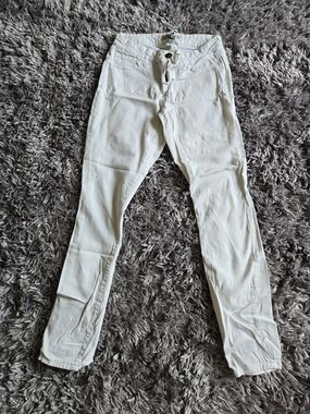 refuge Women's White Skinny Jeans